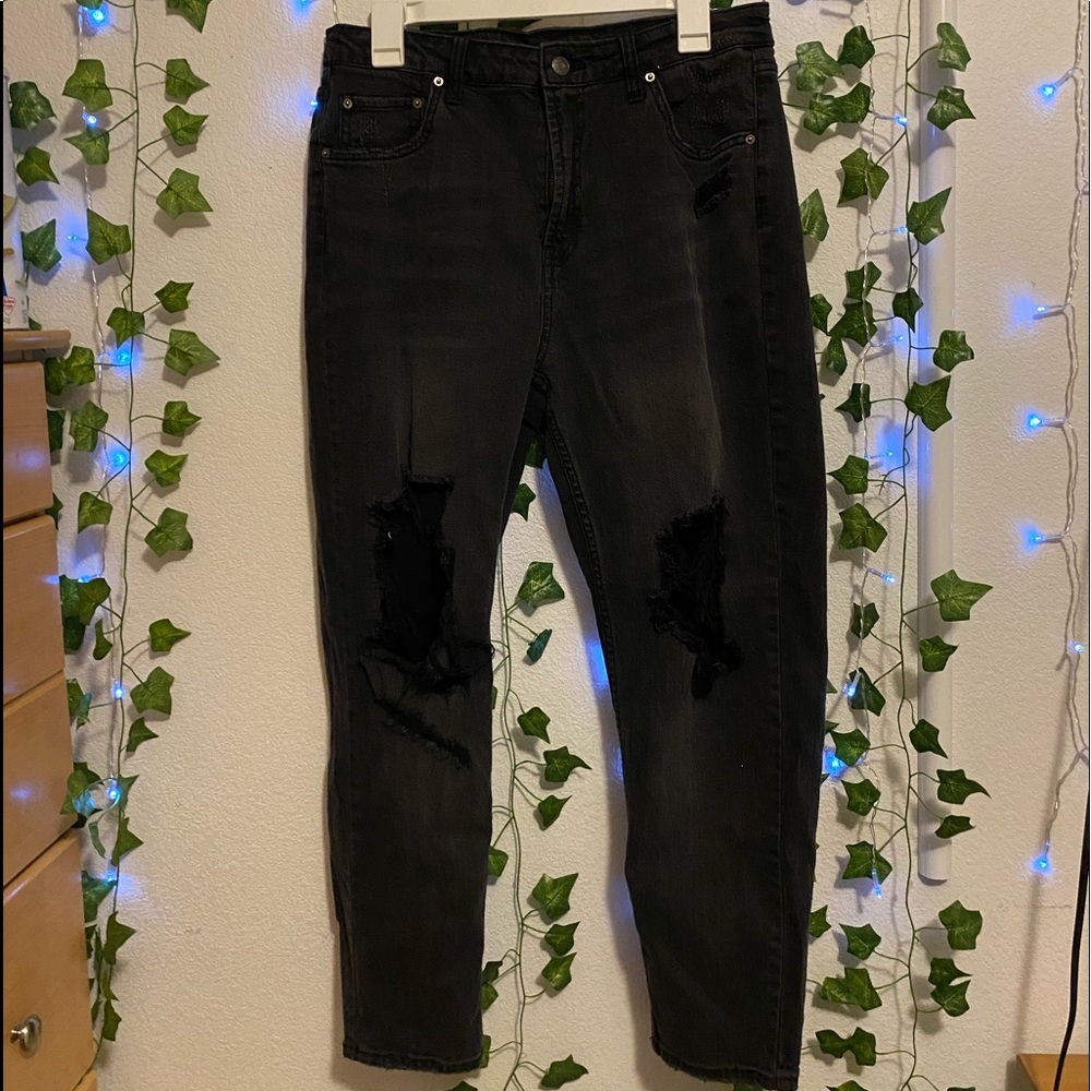 CUTE MOM JEANS!